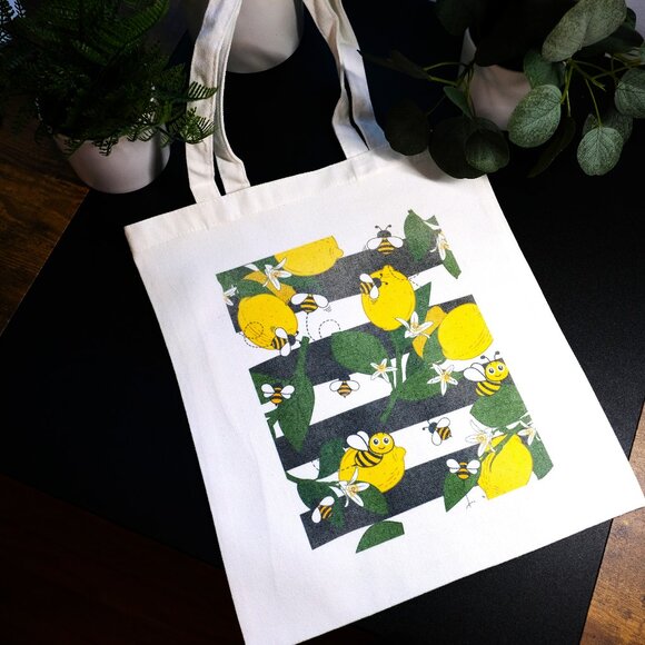 Handmade Lemon and Bees Canvas Tote Bag, carry, grocery, books - Picture 1 of 2